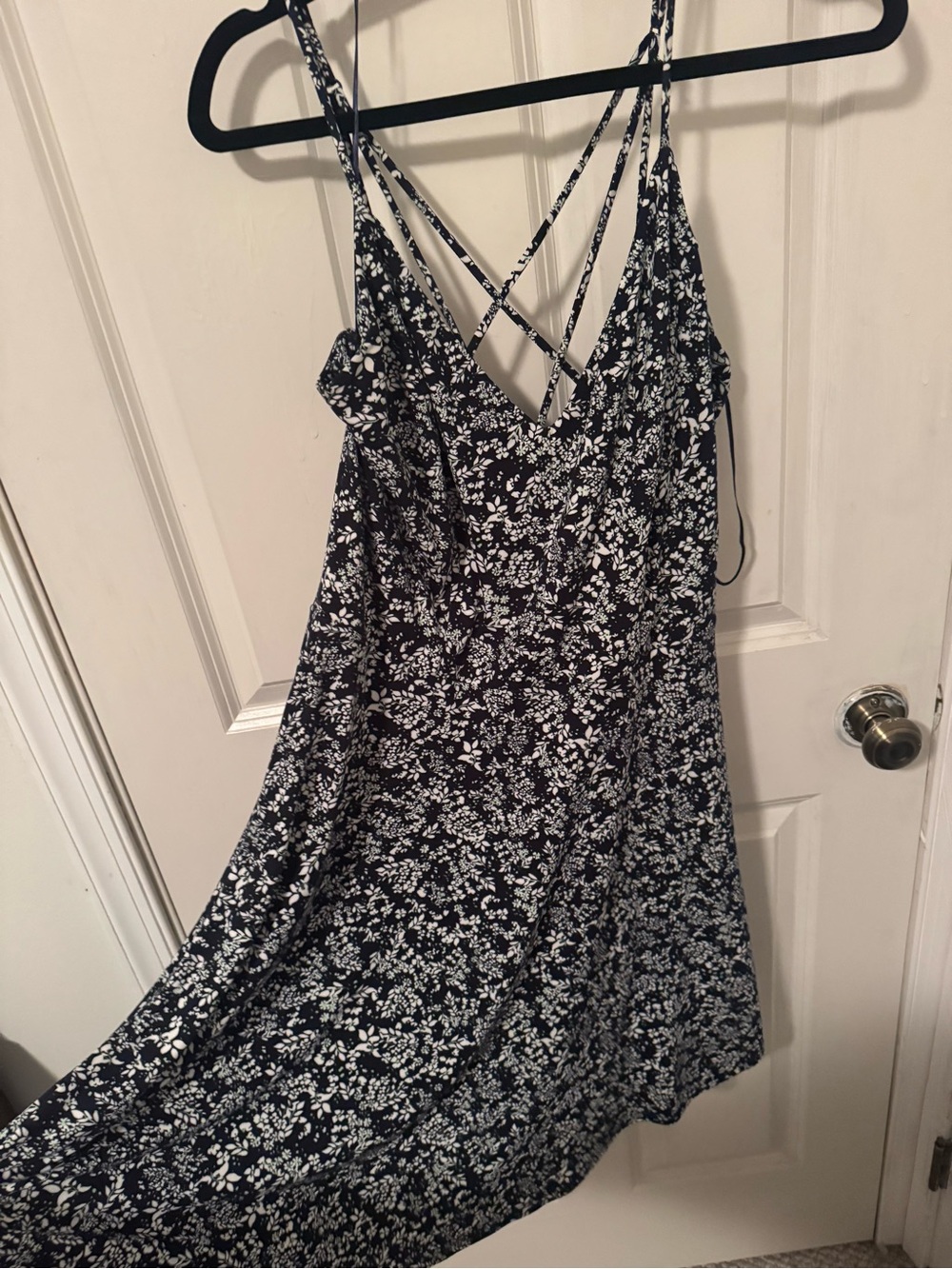 nine britton Navy and White Floral Mini Dress
